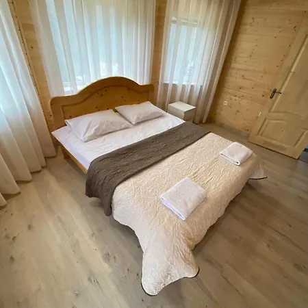 Mountain House Jaremče
