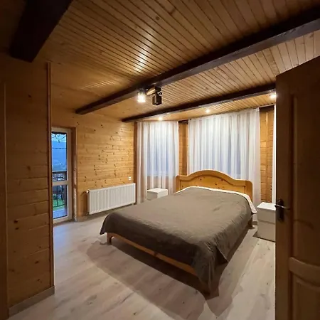 Mountain House * Jaremče