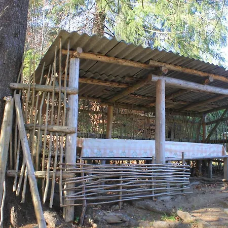 בית נופש Mountain House *