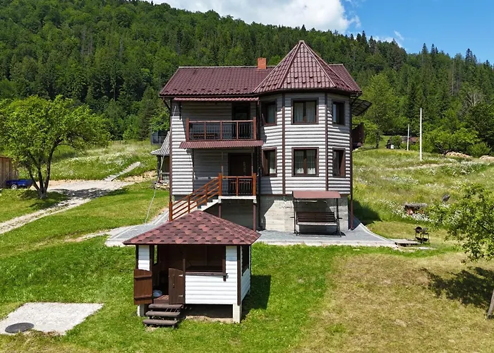 Mountain House Yaremche