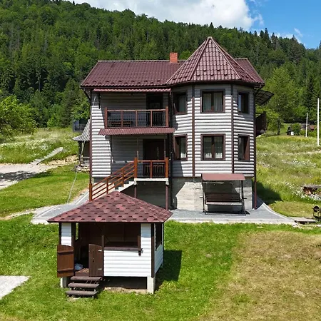 Mountain House Jaremtsche